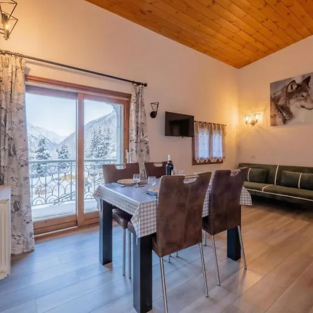Le Cristal - Nant Blanc 15 - Happy * Chamonix