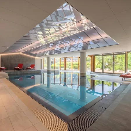 Le Cristal Nb15 Mont-blanc View, Pool, Parking & Wifi - Happy Chamonix