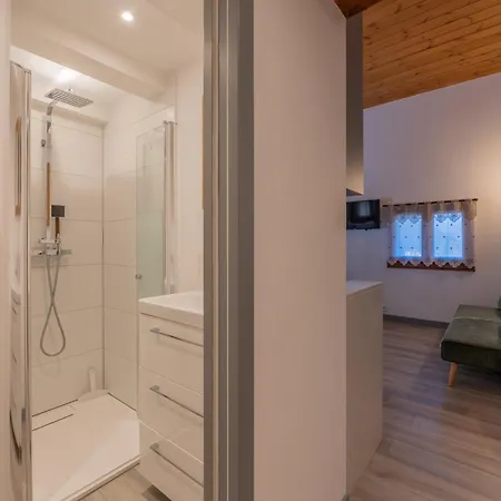 Le Cristal Nb15 Mont-blanc View, Pool, Parking & Wifi - Happy * Chamonix